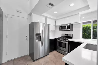 2468 E Miramonte Circle #C, Palm Springs, CA 92264 - Photo 10