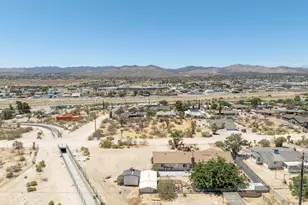 57530 Warren Way, Yucca Valley, CA 92284 - Photo 44