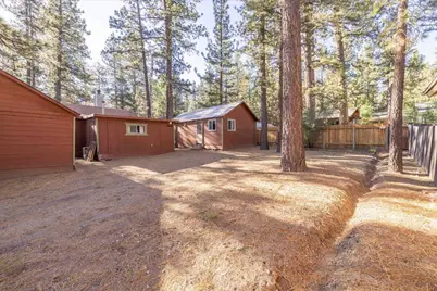 520 W Aeroplane Boulevard, Big Bear City, CA 92314 - Photo 26