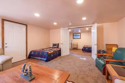 520 W Aeroplane Boulevard, Big Bear City, CA 92314 - Photo 18