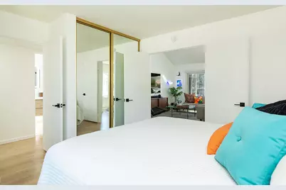35918 Paseo Circulo E, Cathedral City, CA 92234 - Photo 32