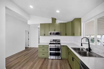 15181 Van Buren Boulevard #102, Riverside, CA 92504 - Photo 14