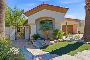370 Gold Canyon Dr, Palm Desert, CA 92211 - Photo 2