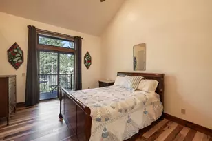 32311 Rim of the World Dr, Fawnskin, CA 92333 - Photo 30