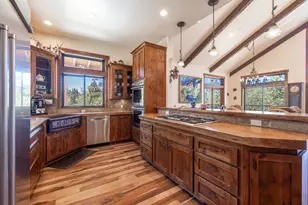 32311 Rim of the World Dr, Fawnskin, CA 92333 - Photo 18