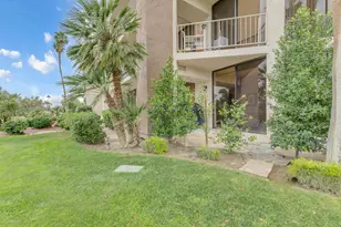 910 Island Dr, Rancho Mirage, CA 92270 - Photo 50