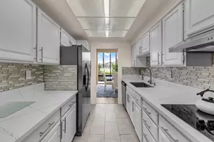 910 Island Dr, Rancho Mirage, CA 92270 - Photo 22