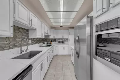 910 Island Drive #112, Rancho Mirage, CA 92270 - Photo 14