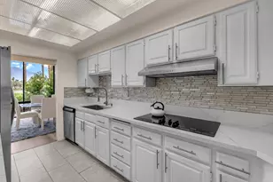 910 Island Dr, Rancho Mirage, CA 92270 - Photo 18
