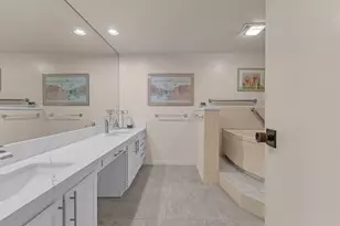 910 Island Dr, Rancho Mirage, CA 92270 - Photo 30