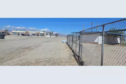 2096 Center Street, Thermal, CA 92274 - Photo 8