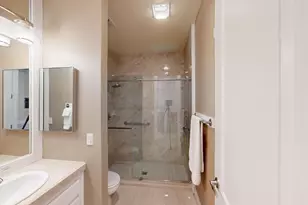 30 Lakeshore Dr, Rancho Mirage, CA 92270 - Photo 12