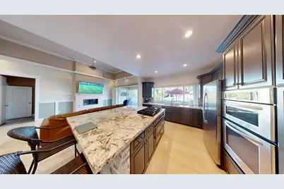 30 Lake Shore Drive, Rancho Mirage, CA 92270 - Photo 8