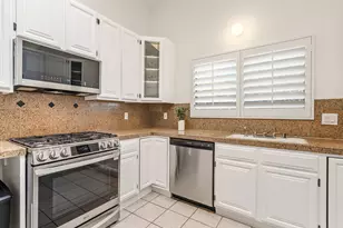 67888 Marilyn Cir, Cathedral City, CA 92234 - Photo 16