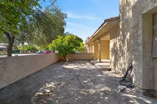 32450 Desert Vista Rd, Cathedral City, CA 92234 - Photo 22