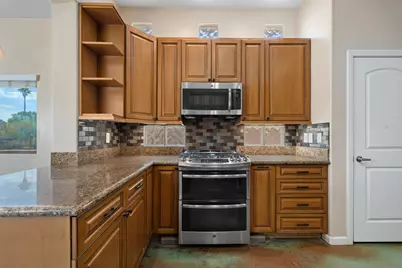 27325 Ventura Drive, Cathedral City, CA 92234 - Photo 10