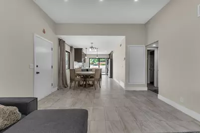5803 Los Santos Drive #19, Palm Springs, CA 92264 - Photo 6