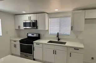 788 Cambria Ave, Landers, CA 92285 - Photo 4