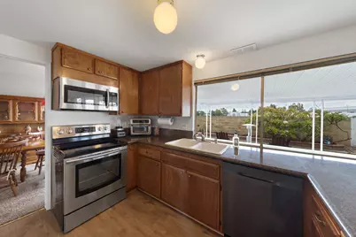 17914 Vierra Avenue, Cerritos, CA 90703 - Photo 2