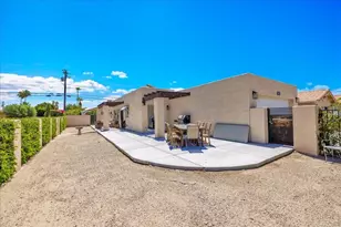 31520 Avenida El Mundo, Cathedral City, CA 92234 - Photo 12