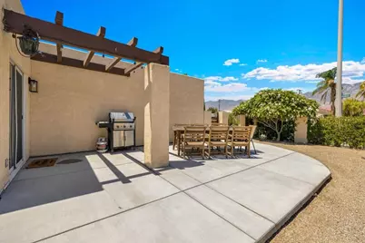 31520 Avenida El Mundo, Cathedral City, CA 92234 - Photo 10
