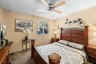 819 Holmes Ln, Sugarloaf, CA 92386 - Photo 18
