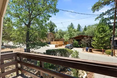 819 Holmes Lane, Sugarloaf, CA 92386 - Photo 30