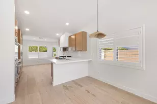 76 Sutton Pl S, Palm Desert, CA 92211 - Photo 6
