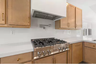 76 Sutton Place S, Palm Desert, CA 92211 - Photo 10