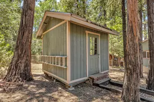 25100 Rim Rock Rd, Idyllwild, CA 92549 - Photo 32
