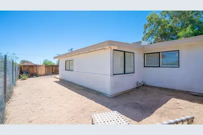6010 Ocotillo Avenue, Twentynine Palms, CA 92277 - Photo 10