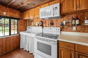 335 N Shore Dr, Fawnskin, CA 92333 - Photo 8