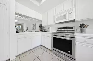 2 Haig Dr, Rancho Mirage, CA 92270 - Photo 8