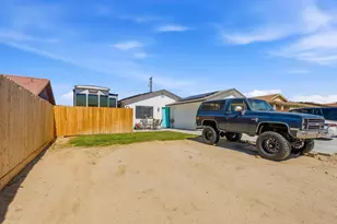 15705 Via Vista, Desert Hot Springs, CA 92240 - Photo 4