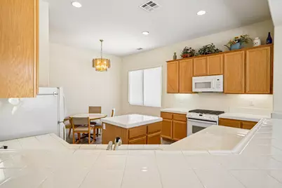 13707 Calle Amapola, Desert Hot Springs, CA 92240 - Photo 24
