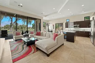 33 Via Las Flores, Rancho Mirage, CA 92270 - Photo 2