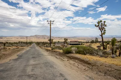 8021 Wesley Road, Joshua Tree, CA 92252 - Photo 2