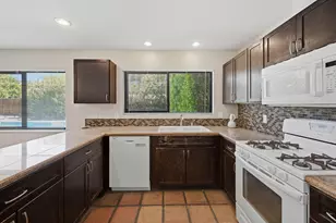 352 W Dominguez Rd, Palm Springs, CA 92262 - Photo 8