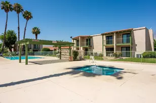 45 Lakeview Cir, Cathedral City, CA 92234 - Photo 4