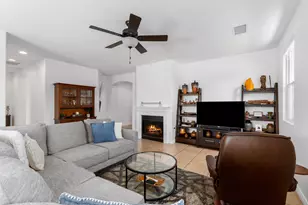240 Paseo Vista Cir, Palm Desert, CA 92260 - Photo 10