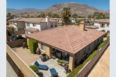 240 Paseo Vista Circle, Palm Desert, CA 92260 - Photo 2