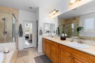 240 Paseo Vista Cir, Palm Desert, CA 92260 - Photo 28