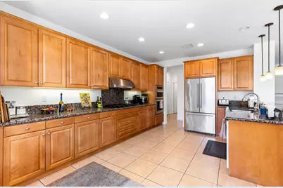 240 Paseo Vista Circle, Palm Desert, CA 92260 - Photo 18