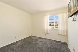 16465 Green Tree Blvd, Victorville, CA 92395 - Photo 24
