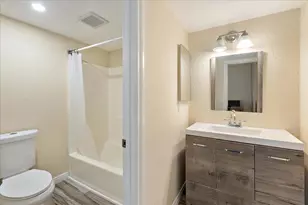 16465 Green Tree Blvd, Victorville, CA 92395 - Photo 22