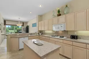 99 Kavenish Dr, Rancho Mirage, CA 92270 - Photo 26