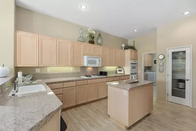 99 Kavenish Drive, Rancho Mirage, CA 92270 - Photo 22