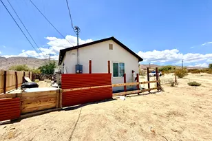 72425 Cactus Dr, 29 Palms, CA 92277 - Photo 4