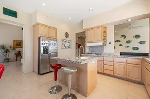 81 Appian Way, Palm Desert, CA 92211 - Photo 12