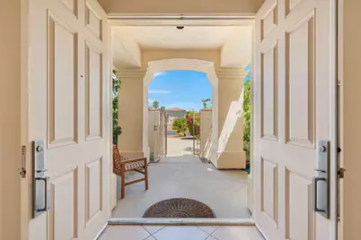 81 Appian Way, Palm Desert, CA 92211 - Photo 8